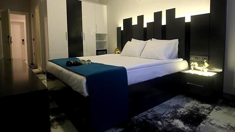 Plaza Hotel İzmir Dış mekan fotoğraf